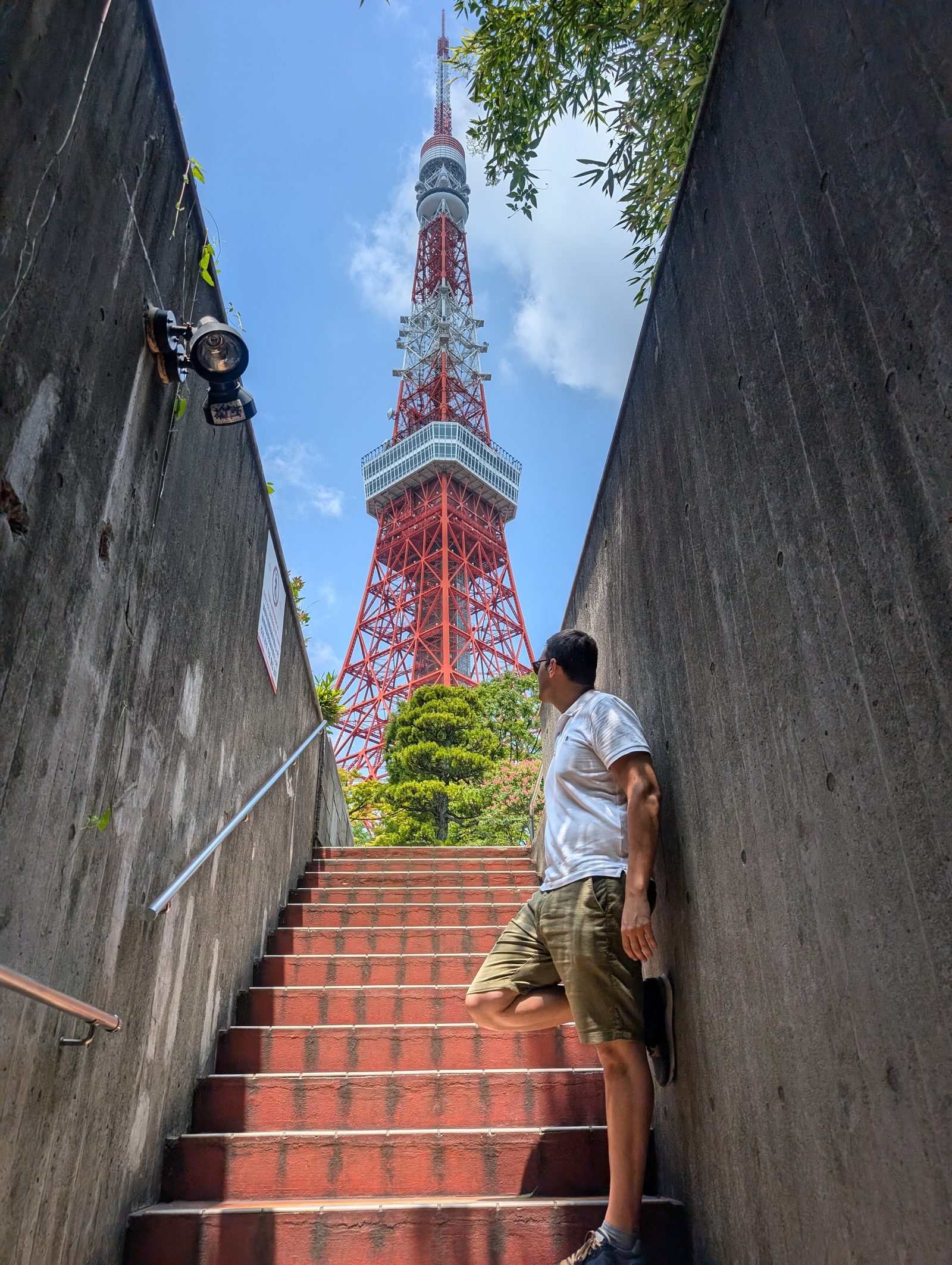 Torre de Tokio desde las escaleras del Zojo-Ji Temple